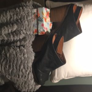 Lucky shoes size 7 1/2